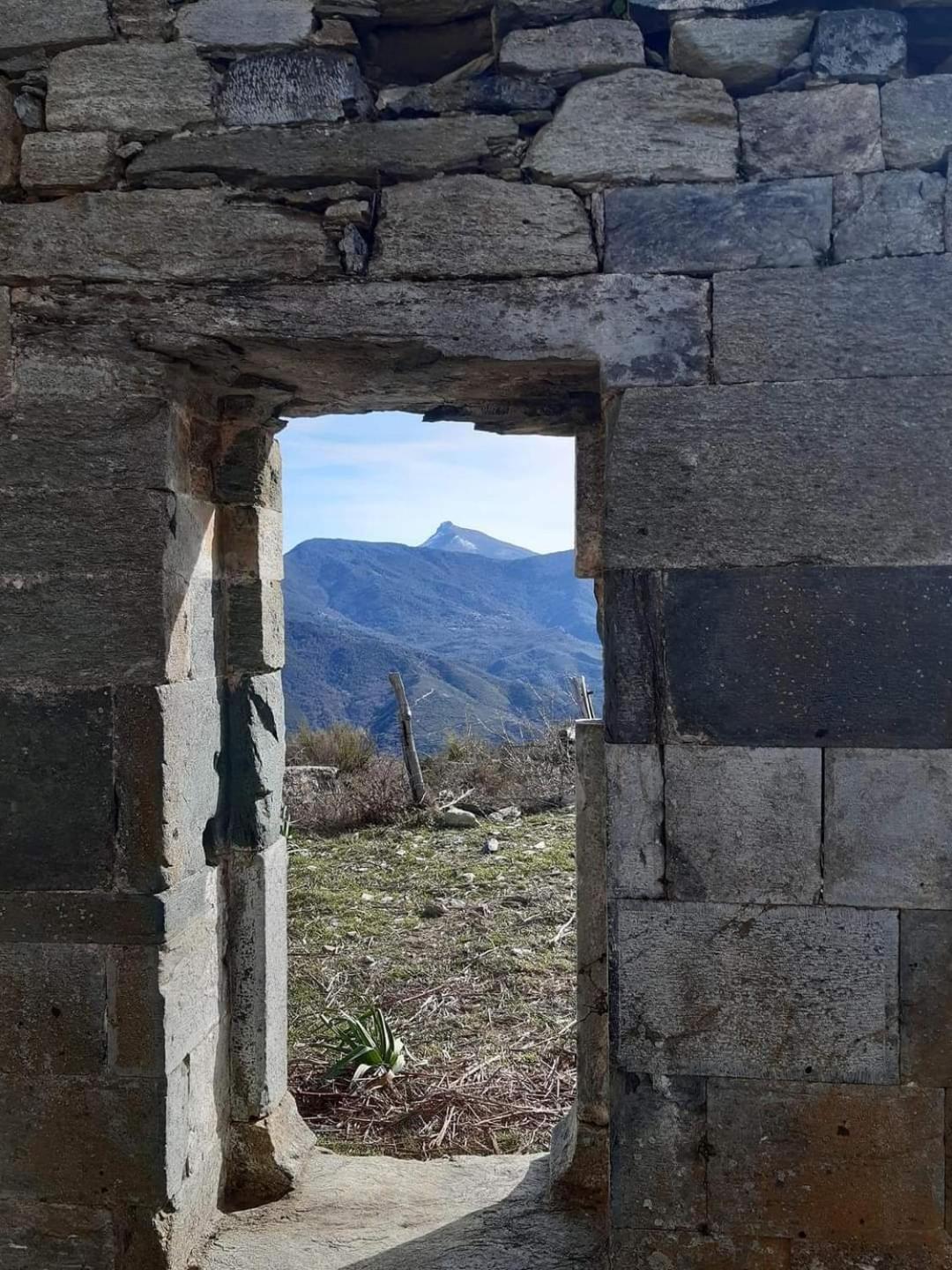 Maison De Village Avec Vue Sur Les Montagnes Bigorno Eksteriør billede